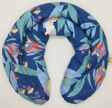 Load image into Gallery viewer, Neck Heat Pack Boomerang-shape