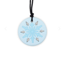 Load image into Gallery viewer, Jellystone Snowflake Chew Pendant