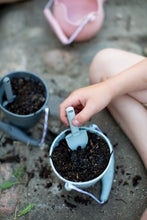 Load image into Gallery viewer, Scrunch Gardening Set.
