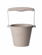 Load image into Gallery viewer, Scrunch Bucket.