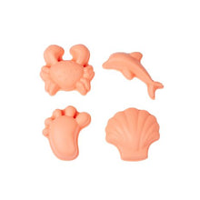 Load image into Gallery viewer, Scrunch Moulds.