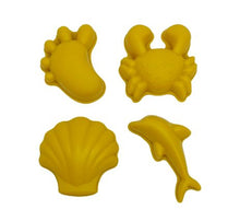 Load image into Gallery viewer, Scrunch Moulds.