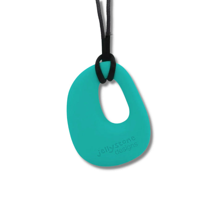 Jellystone organic chew pendant