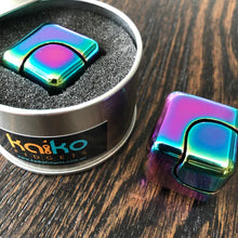 Load image into Gallery viewer, Oil Slick Metal Spinning Cube Fidget
